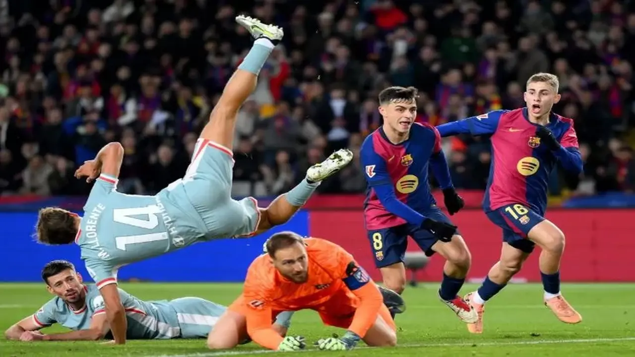 موعد مباراة قمة برشلونه أمام أتلتيكو مدريد في الدوري الاسباني